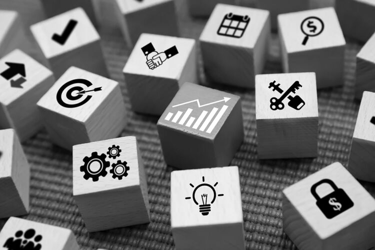 business-icons-wooden-cube-shape Kopie